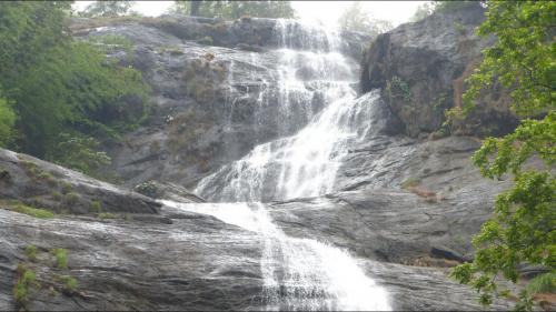 Viripara Waterfalls